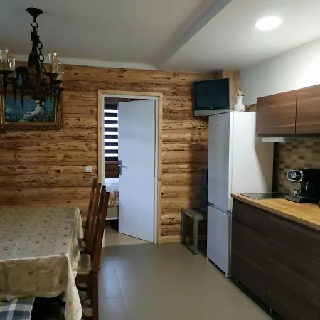 у насті Tatil Evi *